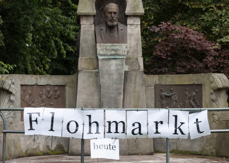 Presse 13 20220720 flohmarkt im park