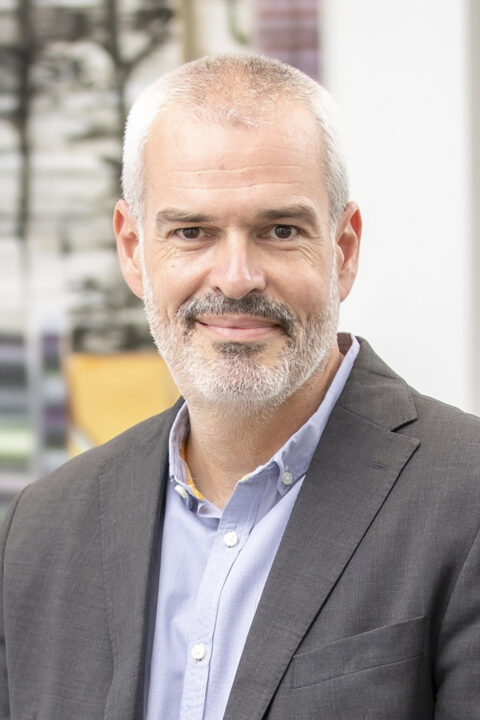 Neue VR-Ambulanz: Virtuelle Realität hilft bei Angststörungen 1 portrait prof marc ziegenbein ma
